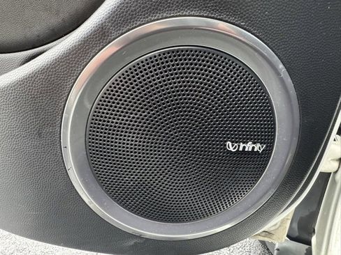 Used 2015 Kia Soul ! w/ Sun & Sound Package image 16