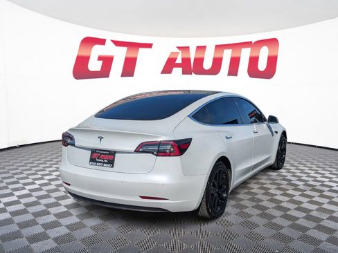 Used 2020 Tesla Model 3 Standard Range Plus RWD image 4