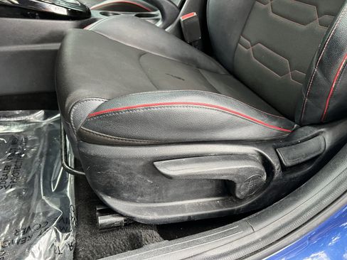 Used 2020 Kia Forte GT image 31