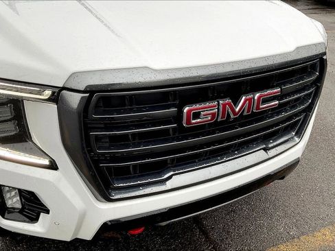 Used 2021 GMC Yukon XL AT4 w/ AT4 Premium Package image 34