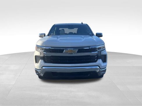 Used 2025 Chevrolet Silverado 1500 LT image 6