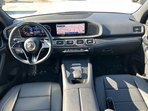 Used 2025 Mercedes-Benz GLE 350 4MATIC image 32