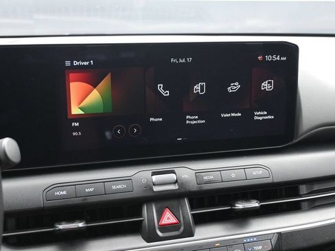 Used 2025 Kia K4 FWD image 13