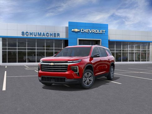 New 2026 Chevrolet Traverse LT image 8