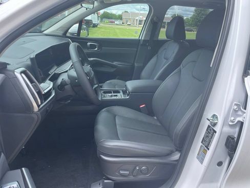 New 2026 Kia Sorento S w/ S Panoramic Sunroof Package FWD image 12