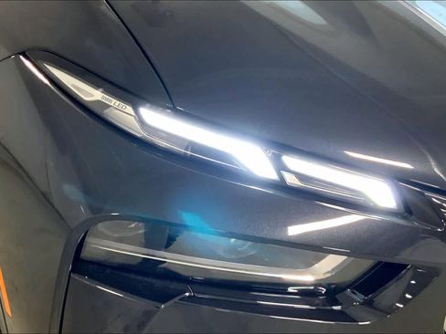 New 2026 BMW X7 xDrive40i AWD/4WD image 13