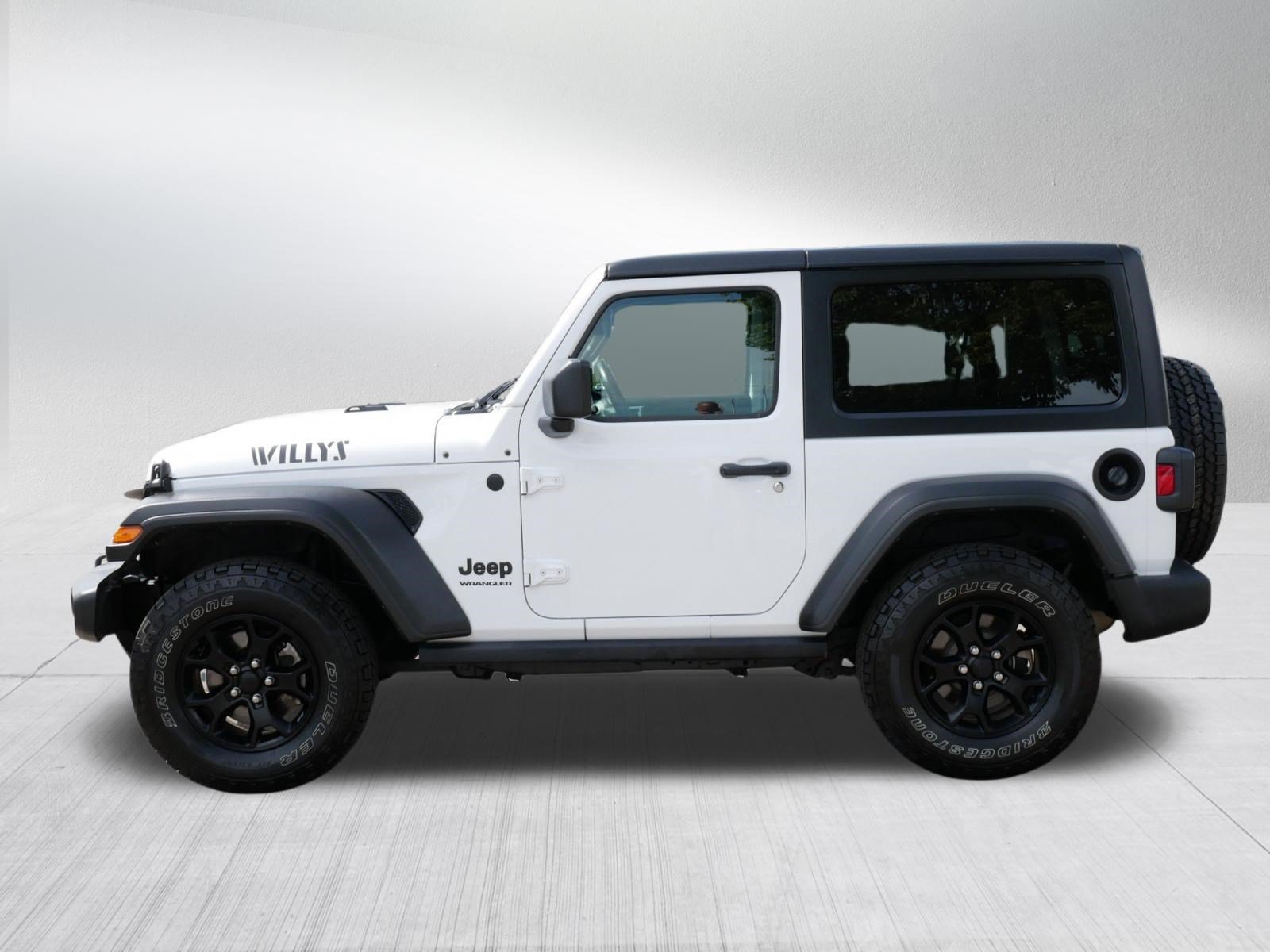 Used 2022 Jeep Wrangler Sport AWD/4WD image 4