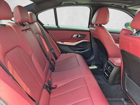 Used 2023 BMW 330i Sedan w/ Convenience Package RWD image 20