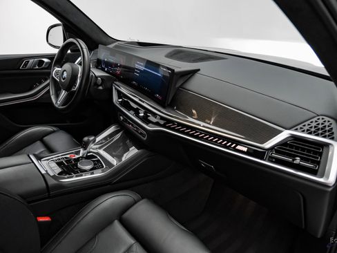 Used 2024 BMW X5 M Competition w/ Executive Package image 37
