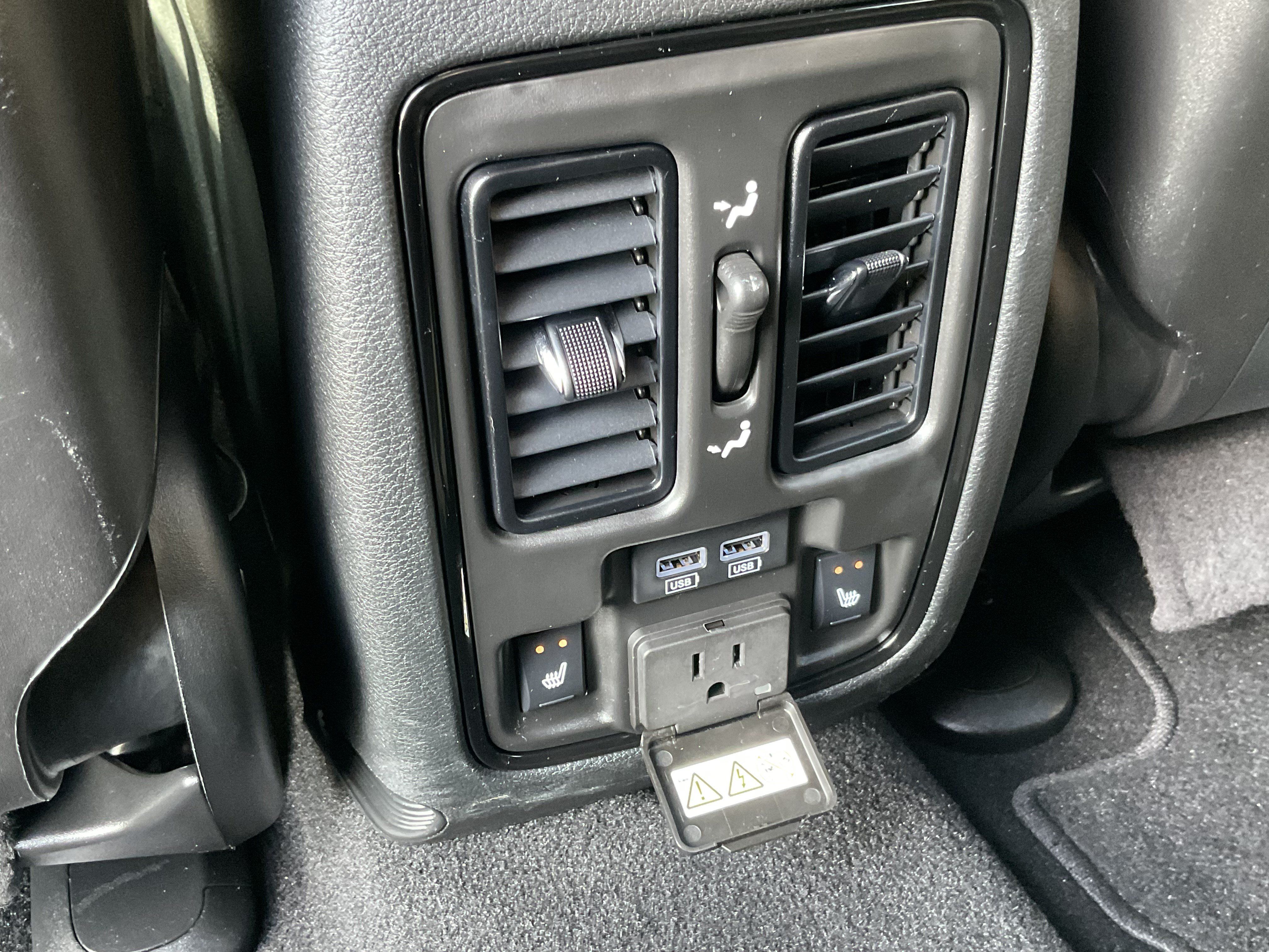 Used 2025 Dodge Durango R/T AWD/4WD image 40