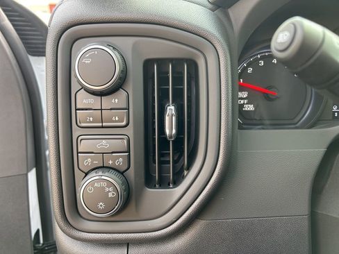 New 2026 Chevrolet Silverado 1500 W/T w/ WT Value Package AWD/4WD image 20