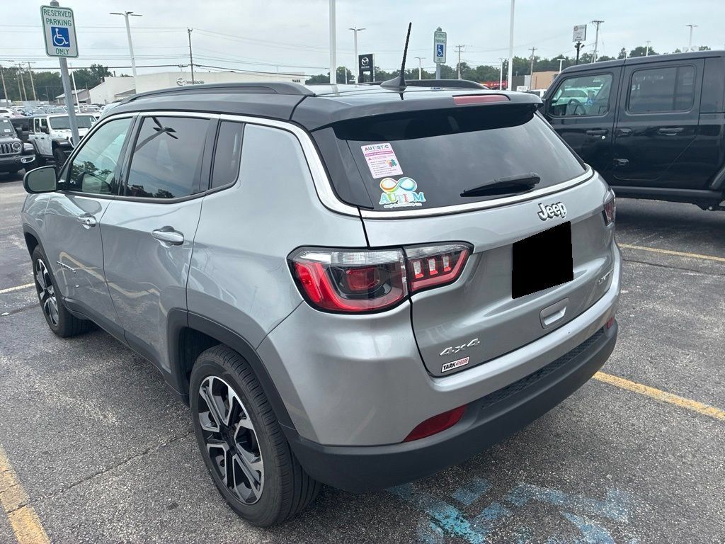 Certified 2022 Jeep Compass Limited AWD/4WD image 5