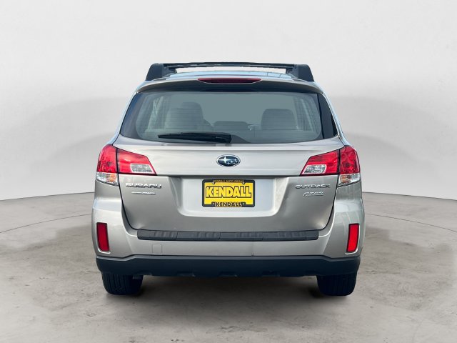 Used 2014 Subaru Outback 2.5i w/ Alloy Wheel Package AWD/4WD image 6