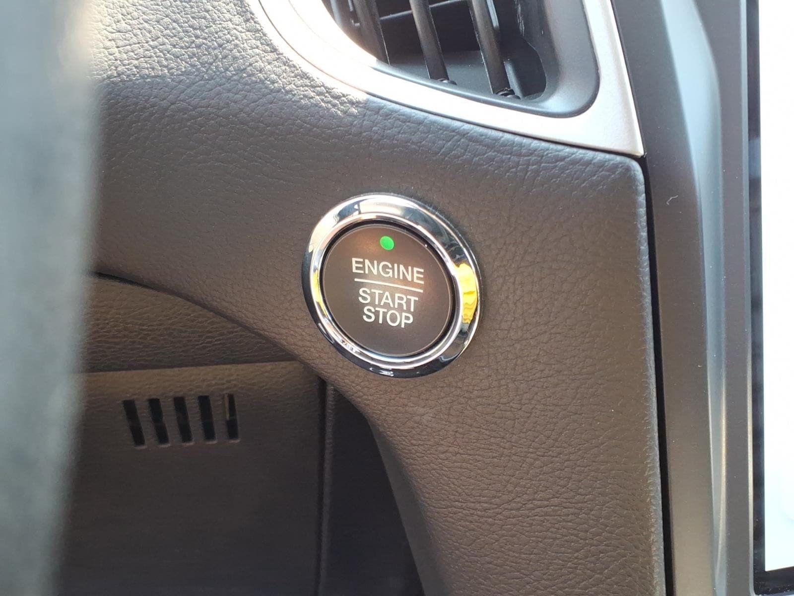 Certified 2024 Ford Edge SEL AWD/4WD image 19