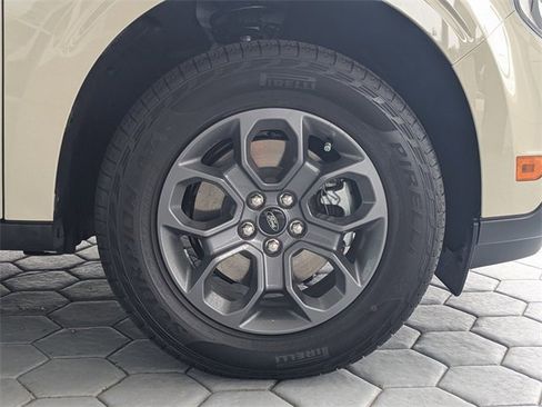 New 2025 Ford Maverick XLT w/ XLT Luxury Package image 10