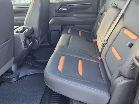 New 2026 GMC Sierra 1500 AT4 w/ Technology Package image 16