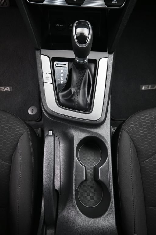Used 2019 Hyundai Elantra SE w/ Cargo Package FWD image 19