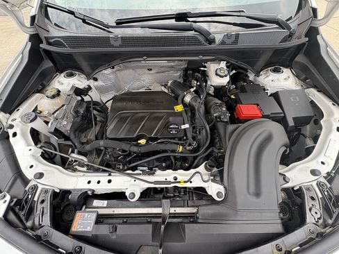 Used 2023 Buick Encore GX Preferred w/ Cold Weather Comfort Package FWD image 13