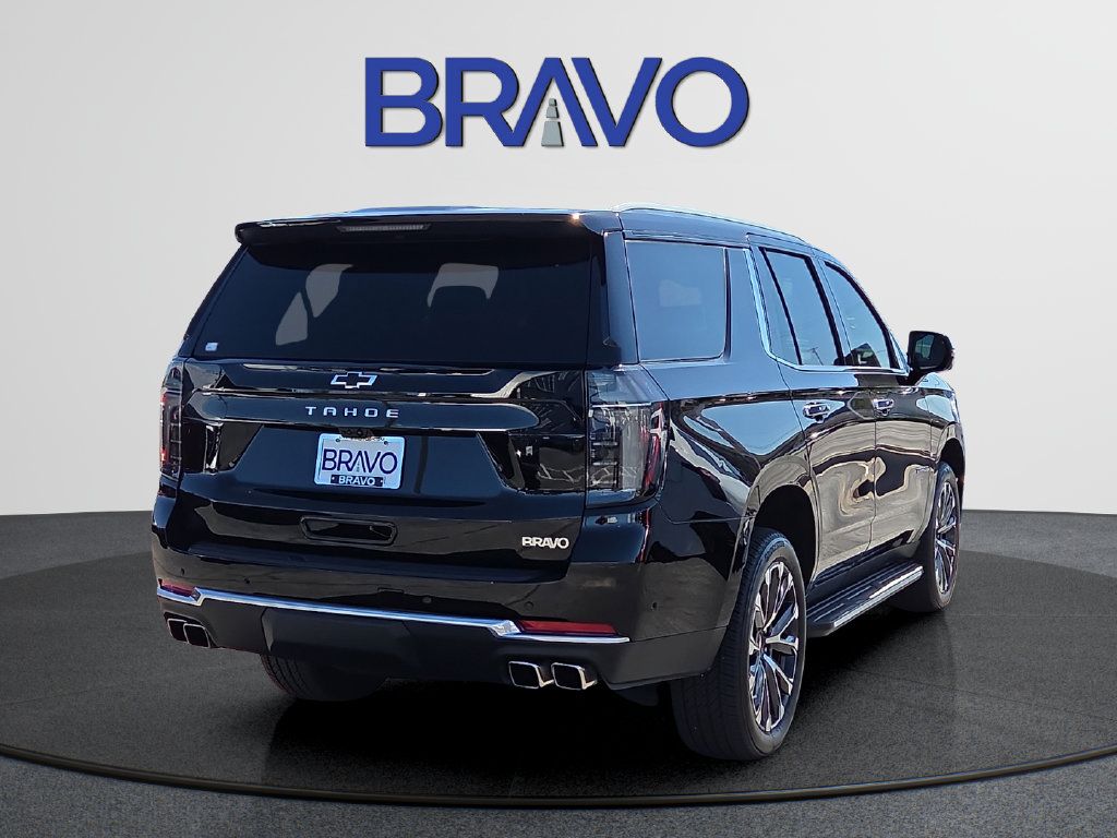 Used 2025 Chevrolet Tahoe High Country AWD/4WD image 4