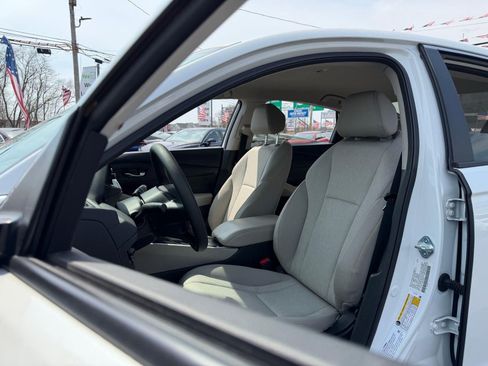 Used 2023 Honda Accord LX image 19