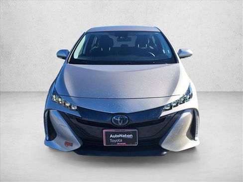 Certified 2020 Toyota Prius Prime LE image 2