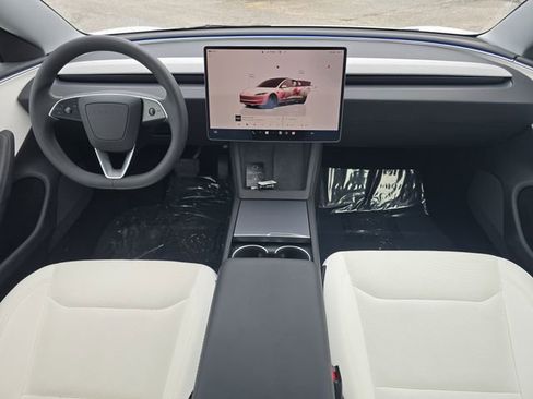 Used 2025 Tesla Model 3 RWD image 9