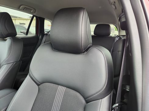 Certified 2025 MAZDA CX-50 AWD 2.5 S w/ Accent Package image 11
