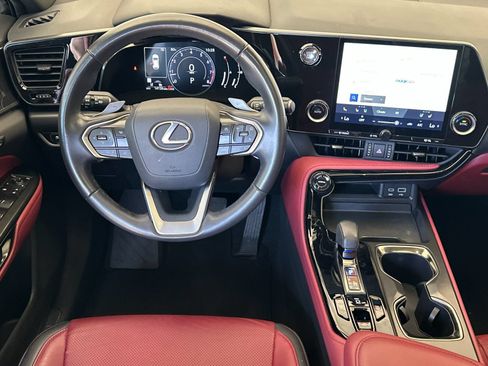 Used 2025 Lexus NX 250 FWD w/ Premium Package image 14