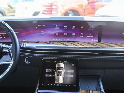 Used 2025 Cadillac Escalade ESV Sport Platinum w/ LPO, Floor Liner Package AWD/4WD image 11