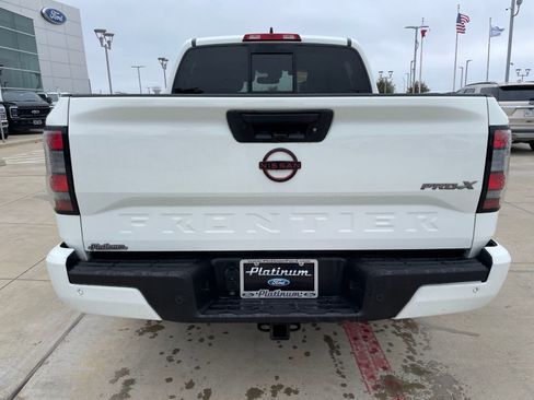 Used 2022 Nissan Frontier Pro-X w/ Pro-X Premium Package image 4