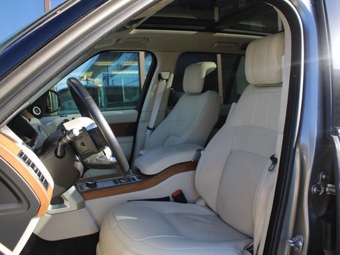 Used 2022 Land Rover Range Rover Westminster Edition image 6