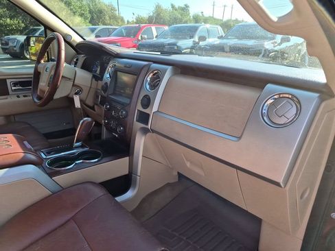 Used 2014 Ford F150 King Ranch w/ King Ranch Luxury Package RWD image 38