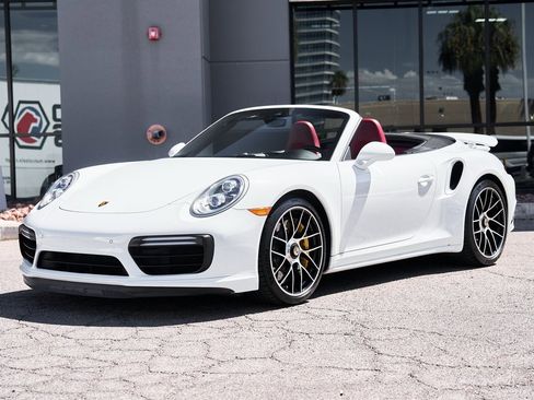 Used 2019 Porsche 911 Turbo S image 5