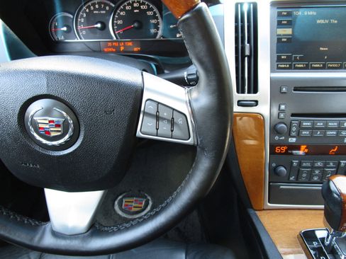 Used 2011 Cadillac STS image 13