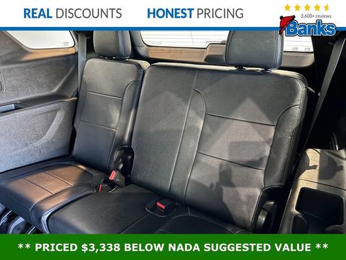 Certified 2023 Chevrolet Traverse LT w/ LPO, Floor Liner Package image 9
