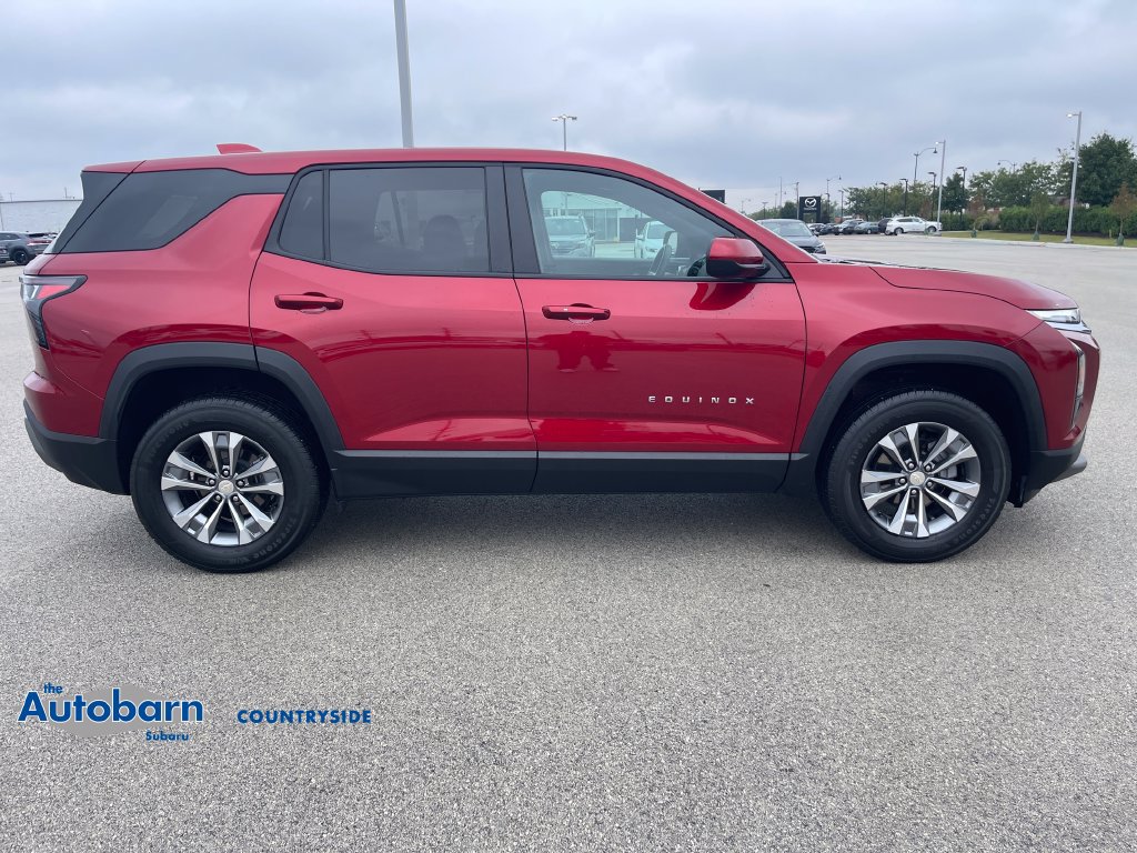 Used 2026 Chevrolet Equinox LT FWD image 6