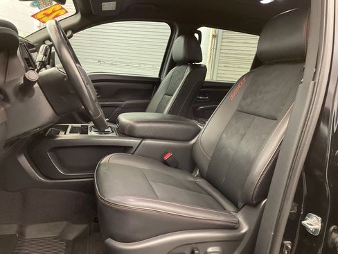 Used 2023 Nissan Titan PRO-4X w/ Pro-4x Utility Package image 17