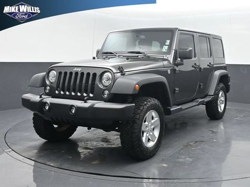 Used 2017 Jeep Wrangler Unlimited Sport w/ Quick Order Package 24S AWD/4WD image 3