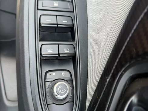 Used 2020 Subaru Crosstrek 2.0i Premium image 24