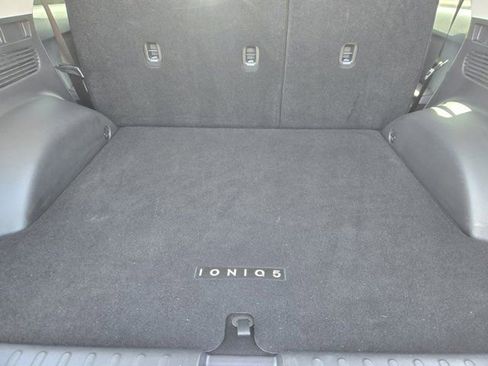 Certified 2022 Hyundai Ioniq 5 SE w/ Cargo Package image 31