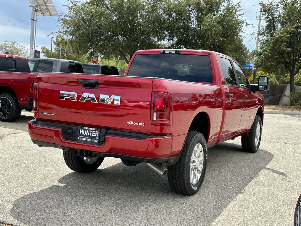 New 2026 RAM 2500 Big Horn AWD/4WD image 8