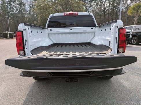 Certified 2024 Chevrolet Colorado Trail Boss w/ Technology Package image 14