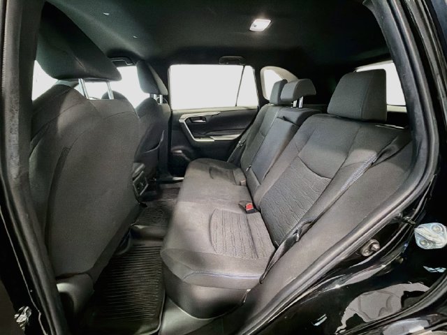 Used 2023 Toyota RAV4 SE AWD/4WD image 20