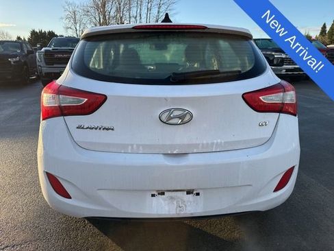 Used 2014 Hyundai Elantra GT w/ Option Group 03 image 6