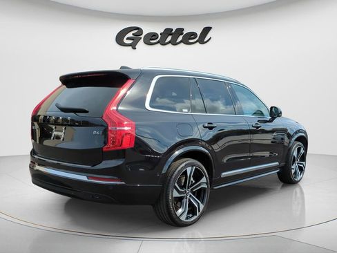Used 2024 Volvo XC90 B6 Ultimate w/ Protection Package Premier image 4