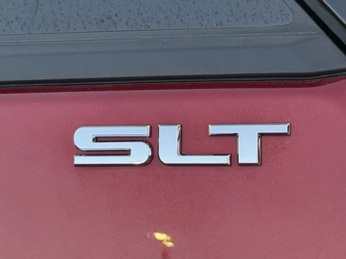 Used 2020 GMC Terrain SLT w/ Preferred Package image 11