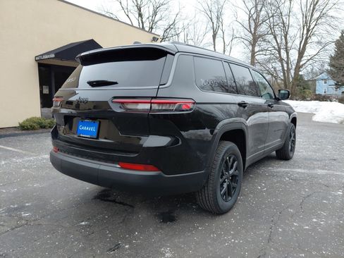New 2026 Jeep Grand Cherokee L Laredo image 35