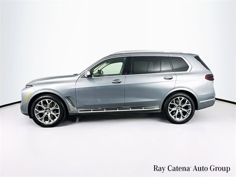 Certified 2024 BMW X7 xDrive40i w/ Premium Package image 4
