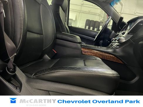 Used 2015 Chevrolet Tahoe LTZ AWD/4WD image 38