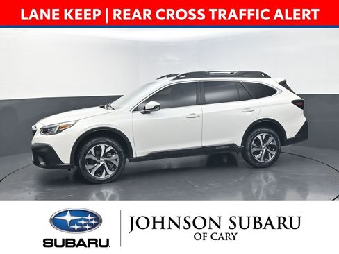 Used 2022 Subaru Outback Limited image 2